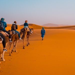 Meet your Posher, Sky